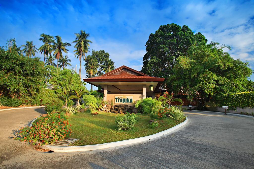 Hotel Tropika Davao Ngoại thất bức ảnh