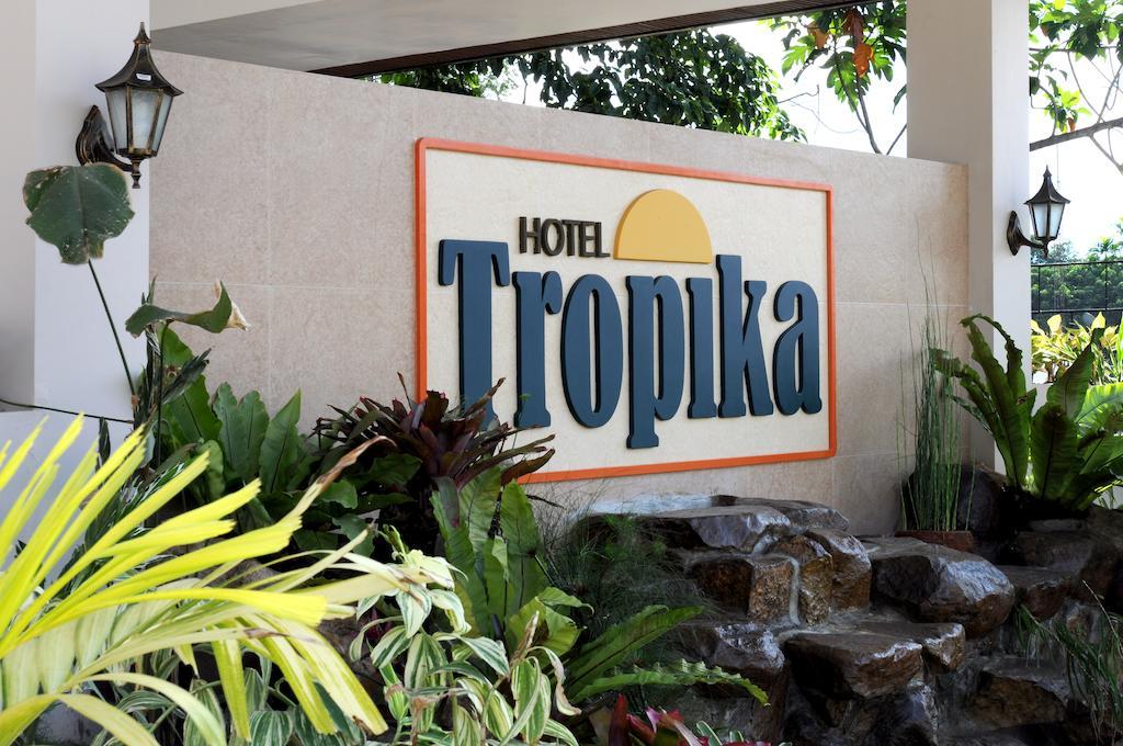 Hotel Tropika Davao Ngoại thất bức ảnh